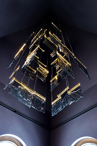 Светильник ART-S-GLASS (Enigma) отметил эксперт дизайна